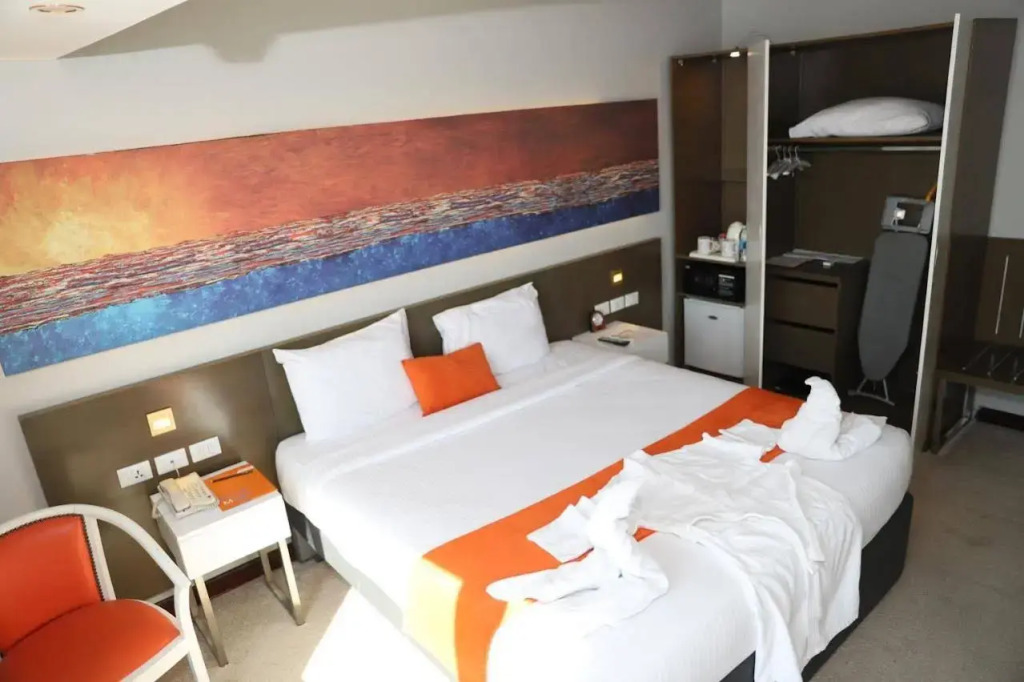 Отель Aswan Plaza