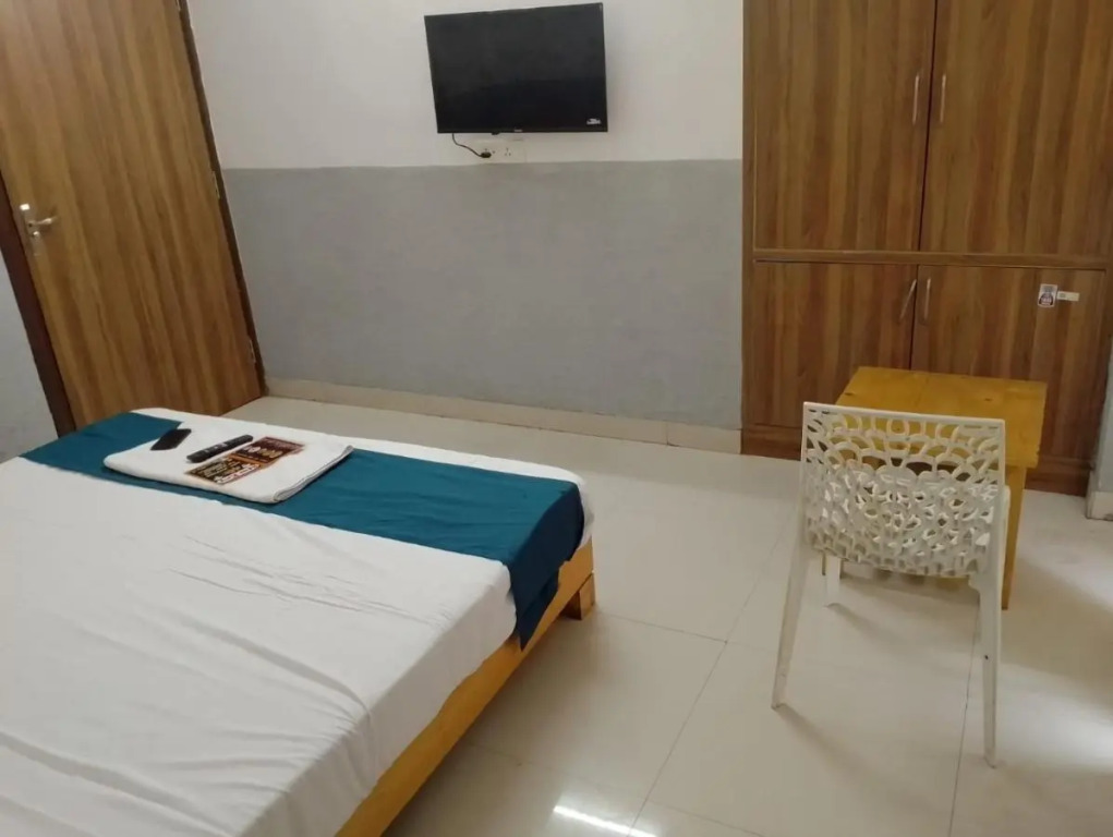 Hotel Star Pg & Rooms by Wb Inn