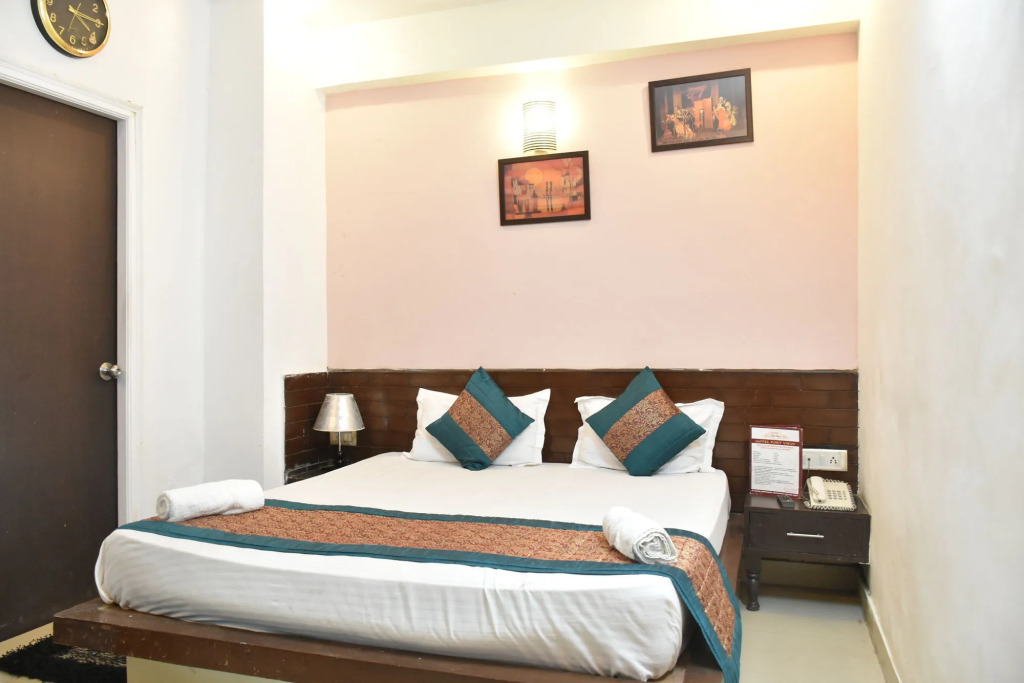 FabHotel Grand Port View