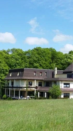 Landhotel "Zum Doppeldecker"