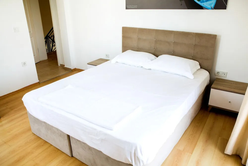Important Group Villa BD463 4 Bedrooms