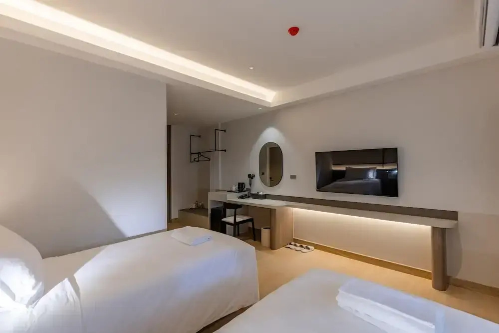 The Bentley Hotel