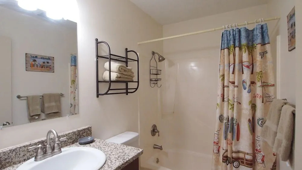 Sunshine Haven 3202 - 2 Br Condo