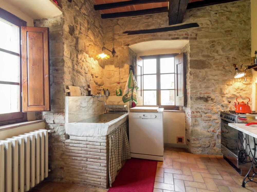 Rustic Comfort With Modern Touch