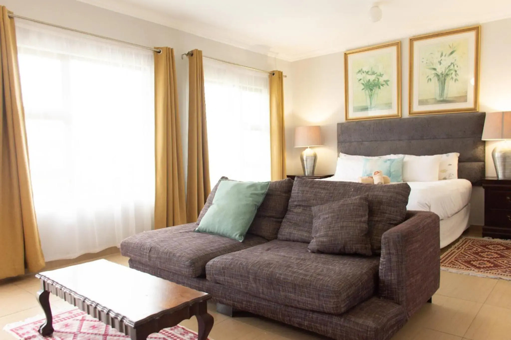 Vikamana Guest House