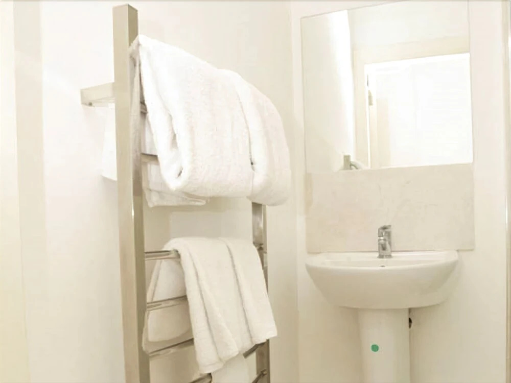 Charles St Serviced Accommodation