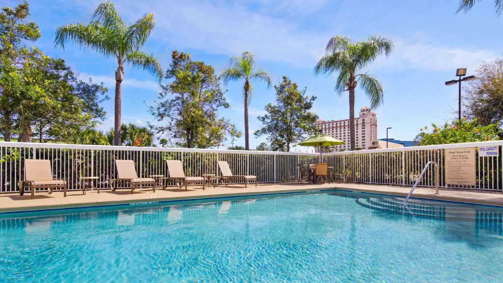 Spark by Hilton Orlando near SeaWorld