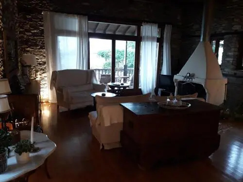 House Smaragdi