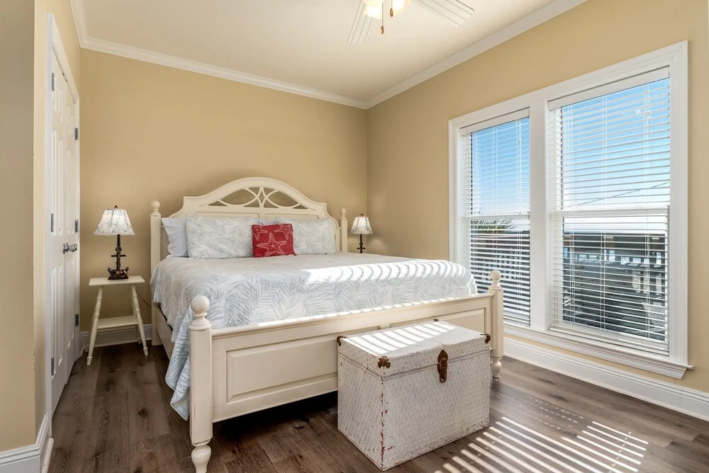 Shore Beats Work - 104 Surf Ct 4 Bedroom Home by RedAwning