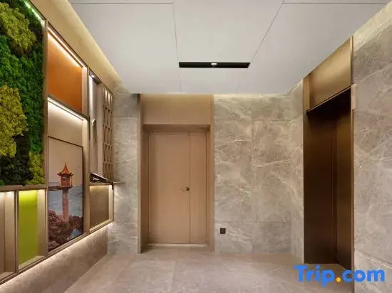Qingdao West Coast Hilton Homewood Hotel
