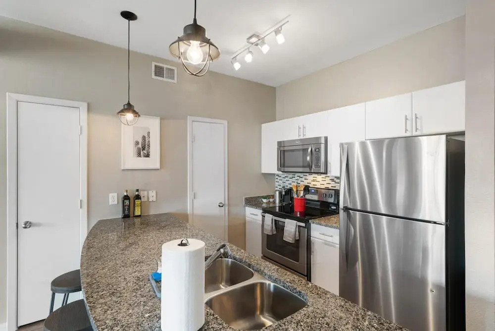 Plano Comfy 2BD 1 5BA Apartment