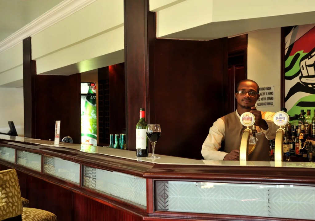 Cresta President Hotel
