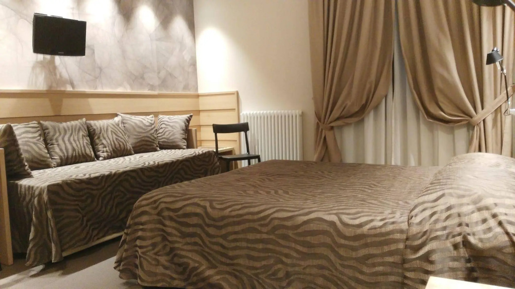 Albergo Suisse Bellevue