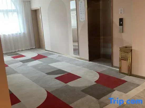 Shankee Hotel (Xiaoyi Wanda Plaza)