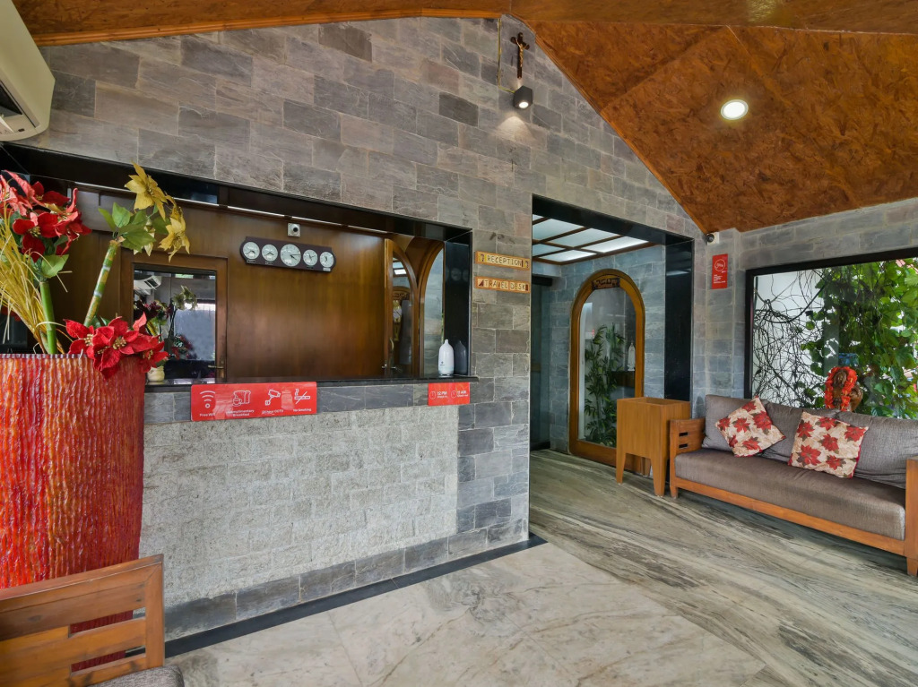 OYO 4977 Kristal Sands Beach Resort