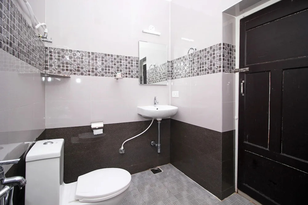 OYO 7170 Home Stay Vintage Villa
