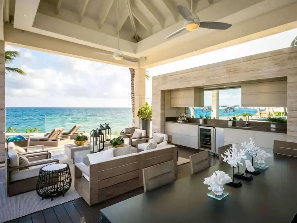 Sunny Vacation Villa 68