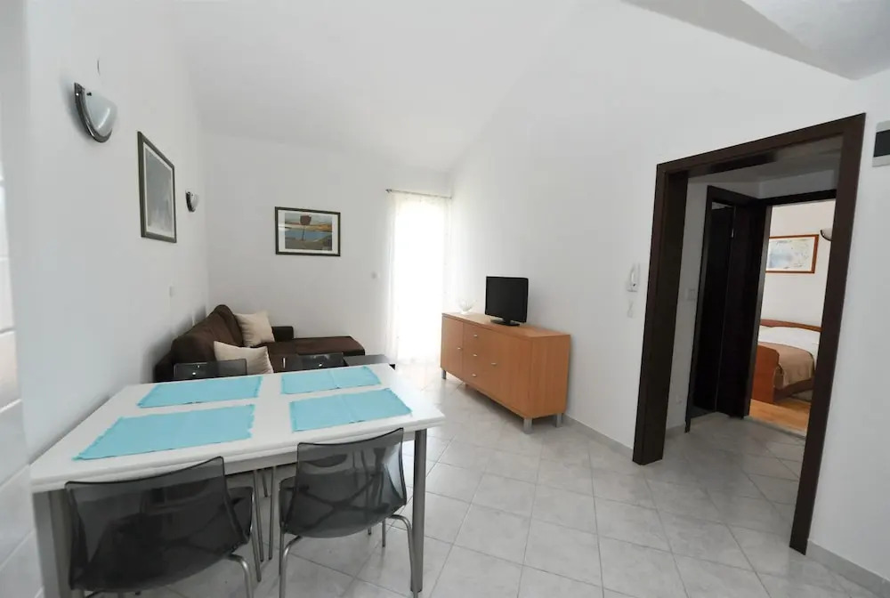 Apartments Darija