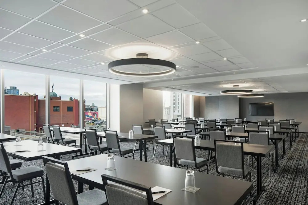 AC Hotel Ottawa Downtown