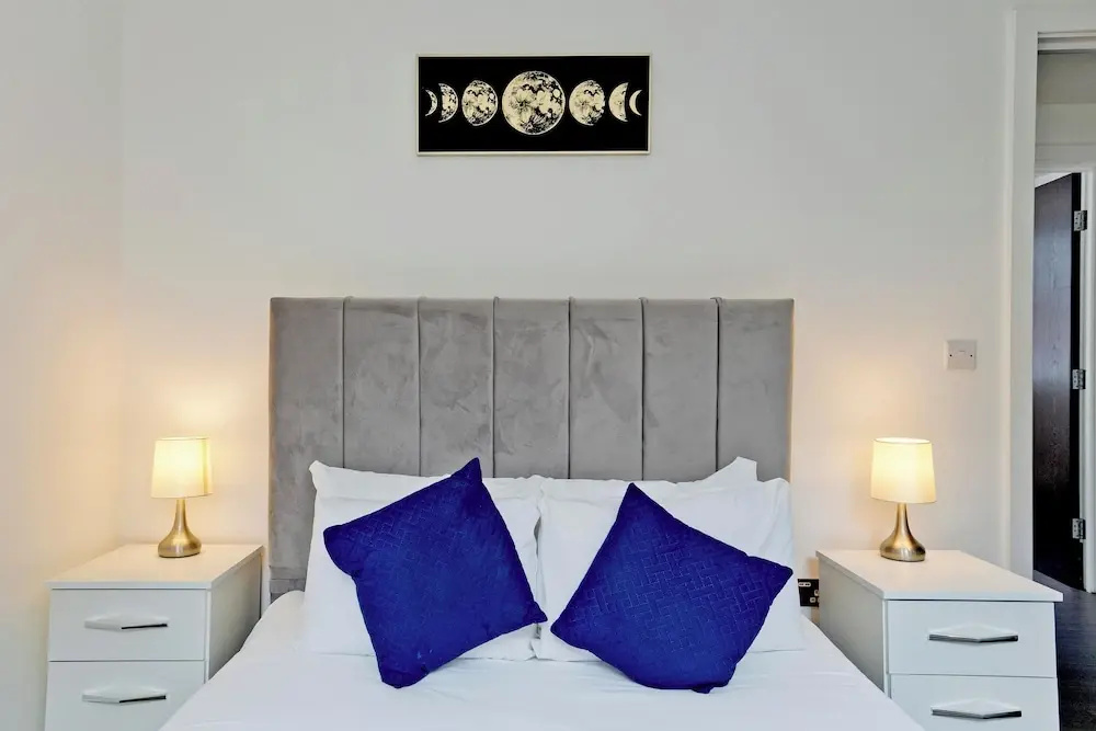 Imperial liverpool street apartments