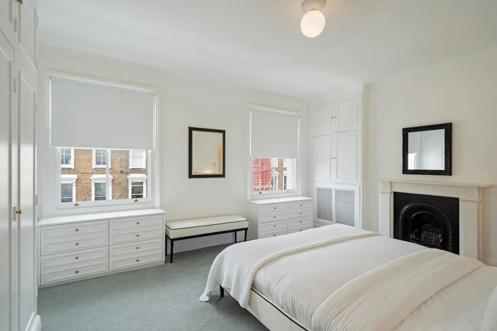 Sophisticated 2-bed, 2-bath apt in Chelsea