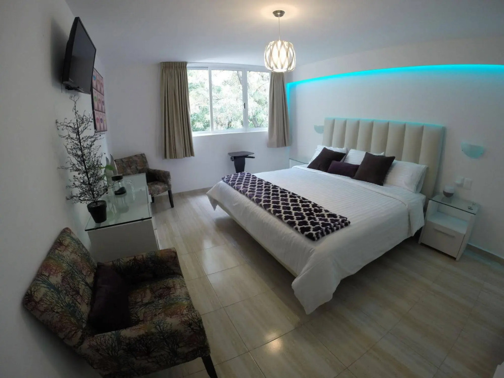 Condesa 185