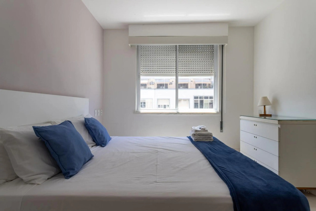 Pineapples SL1001 - Luxuoso apartamento à uma quadra da praia de Copacabana
