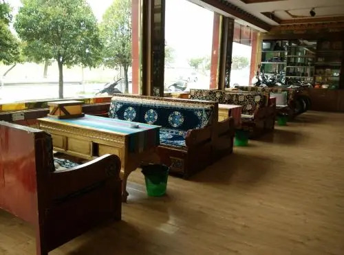 Lhasa Snow Inn