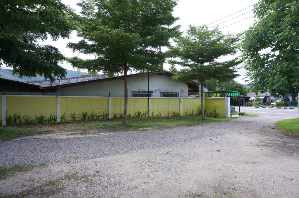 Norn Ranong Hostel