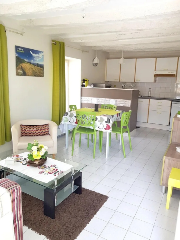 House With 2 Bedrooms in Vonnas, With Wonderful City View, Furnished Terrace and Wifi