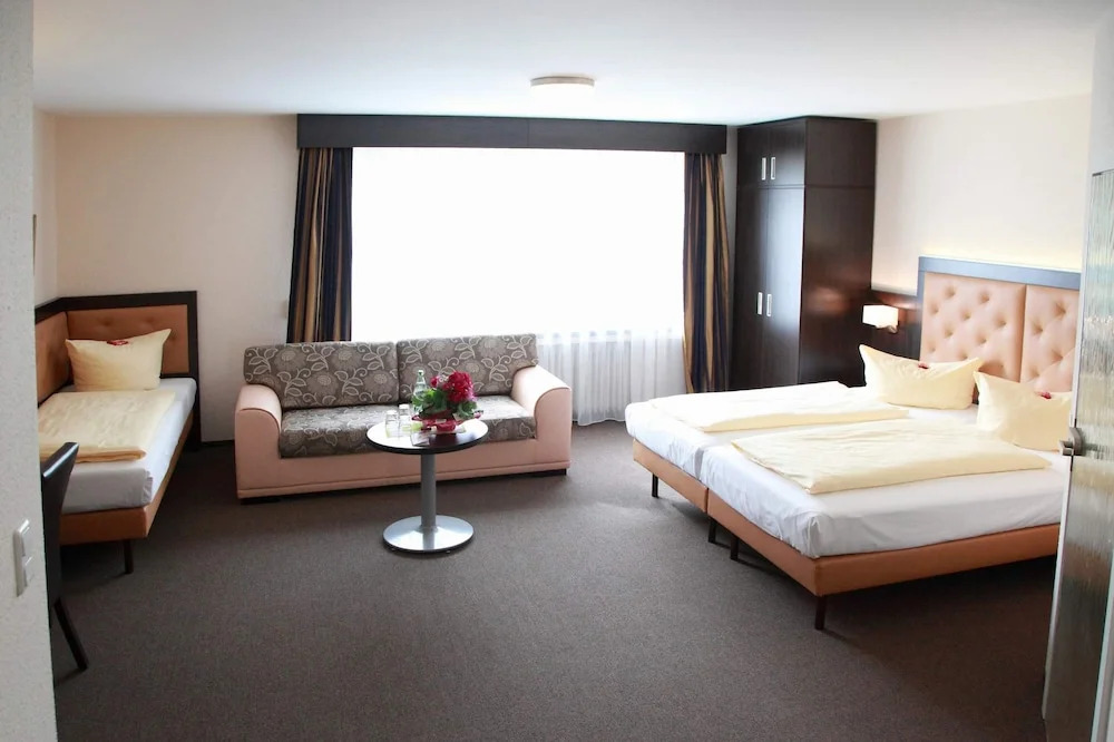 Hotel zur Heideblüte