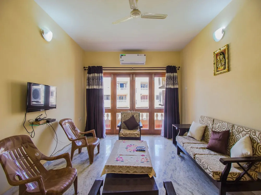 OYO 14020 Home 2 BHK Carmona Beach South Goa