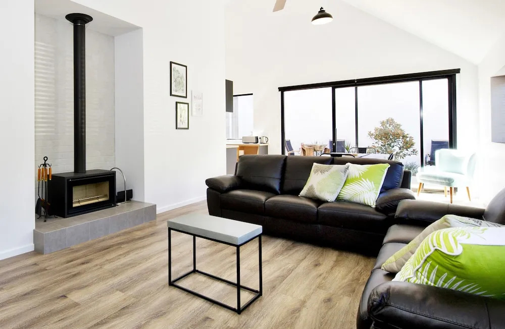 Margaret River Bungalow-1-street - pet friendly