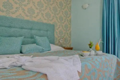 Aparthotel 4 Stars Adelianos Kampos