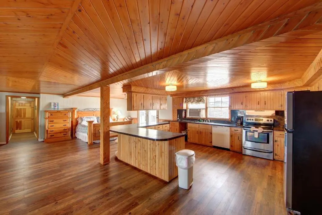 Blackbeards Lodge