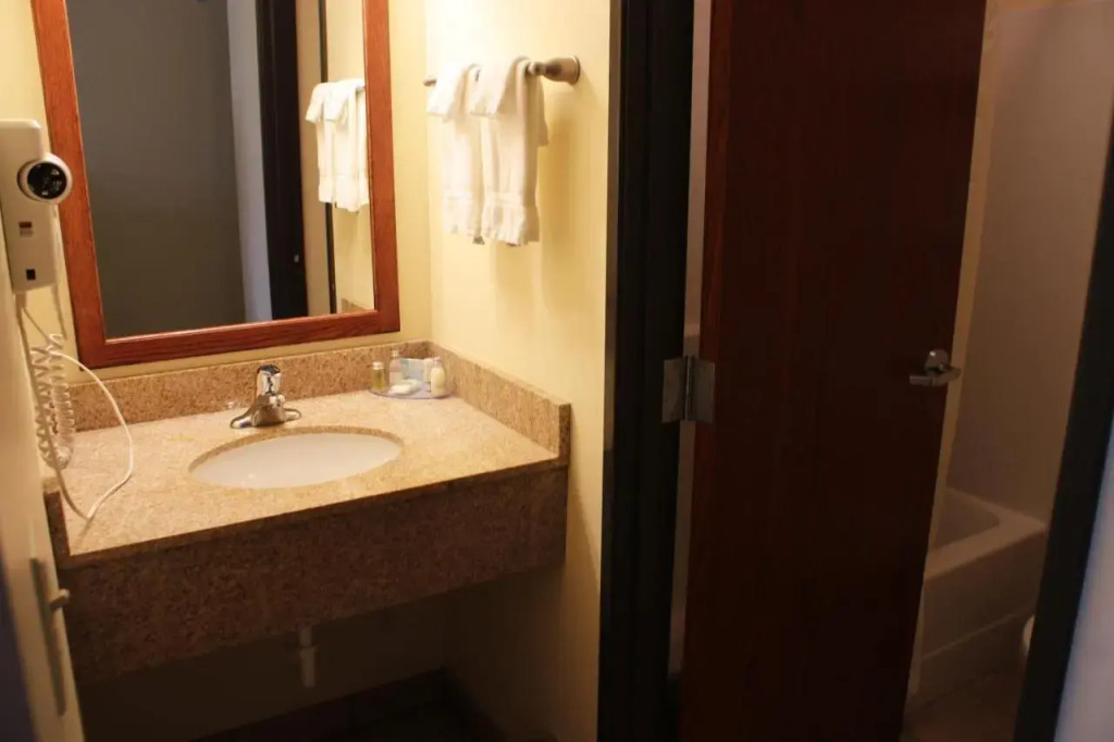 Cobblestone Hotel - Fairbury