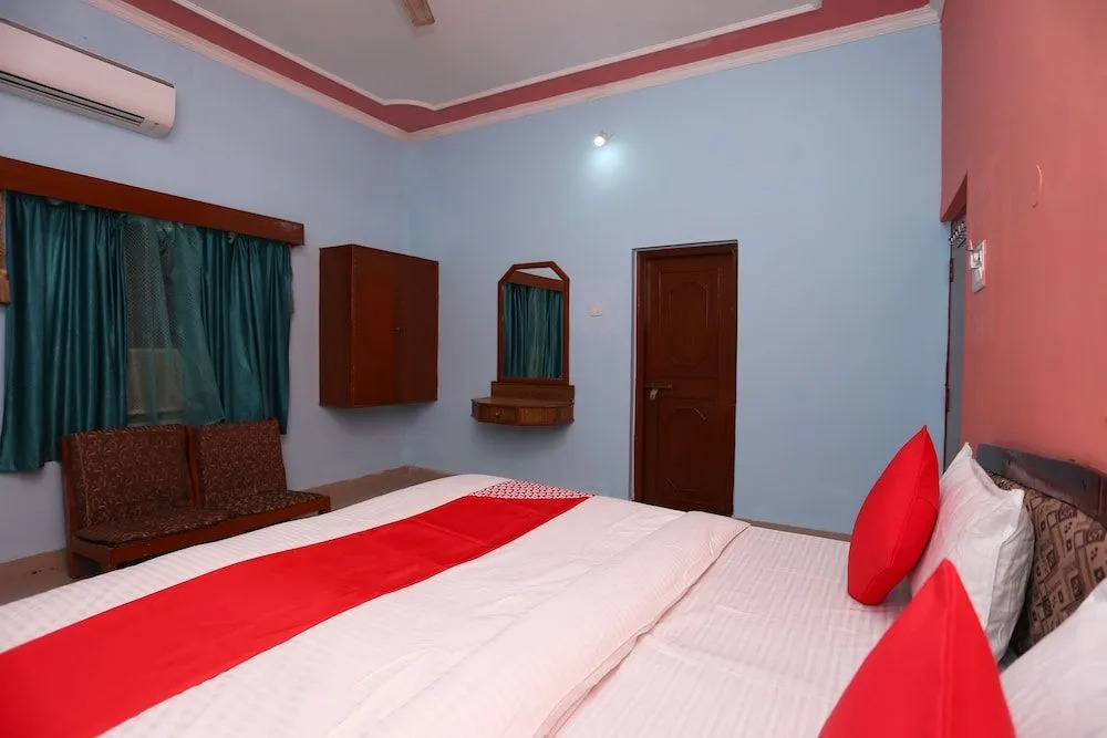 Oyo 29925 Hotel Green House