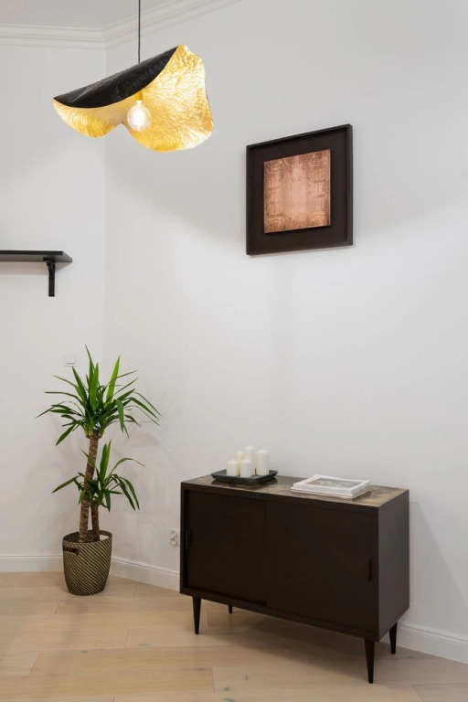 oompH Warsaw Central 2 Bedroom Apartment