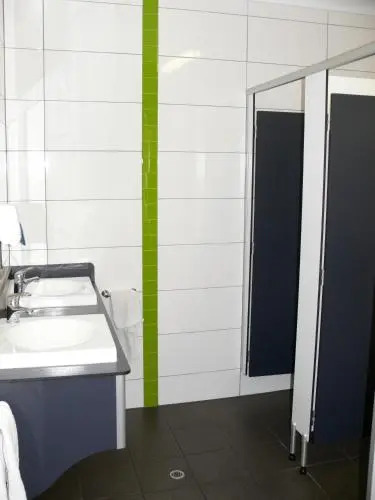 Adelaide Backpackers Inn