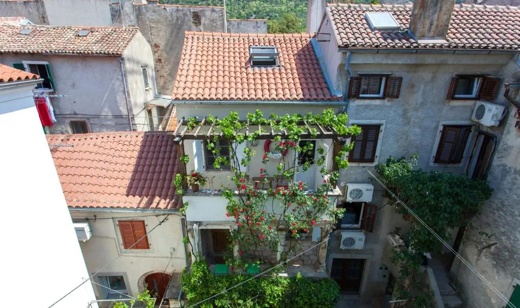 Barbarossa House