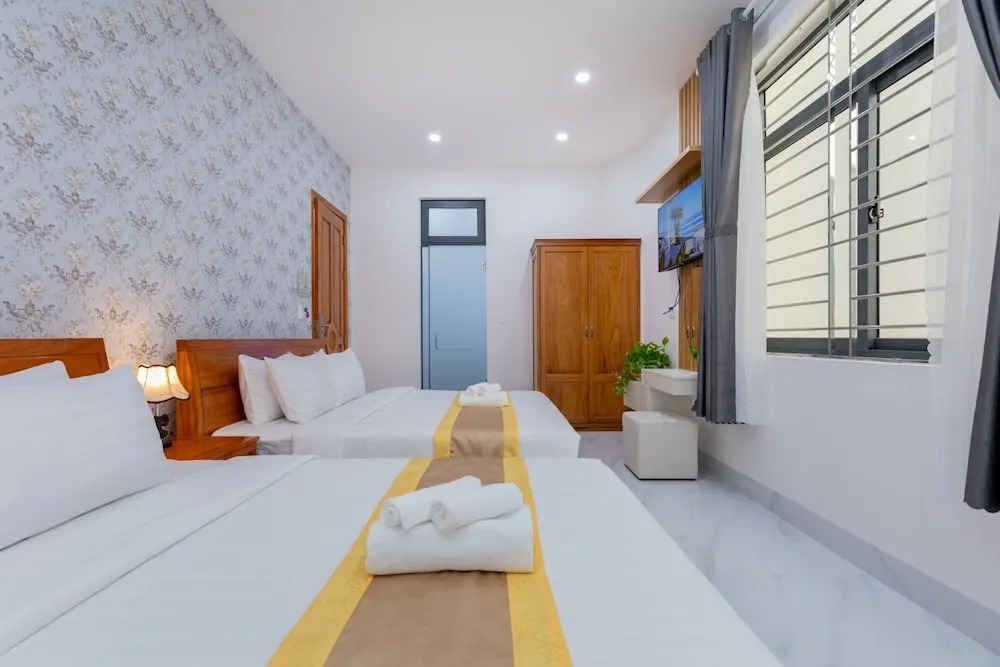 126 Vung Tau Pool Villa Back Beach From 4 To 12 Rooms Options