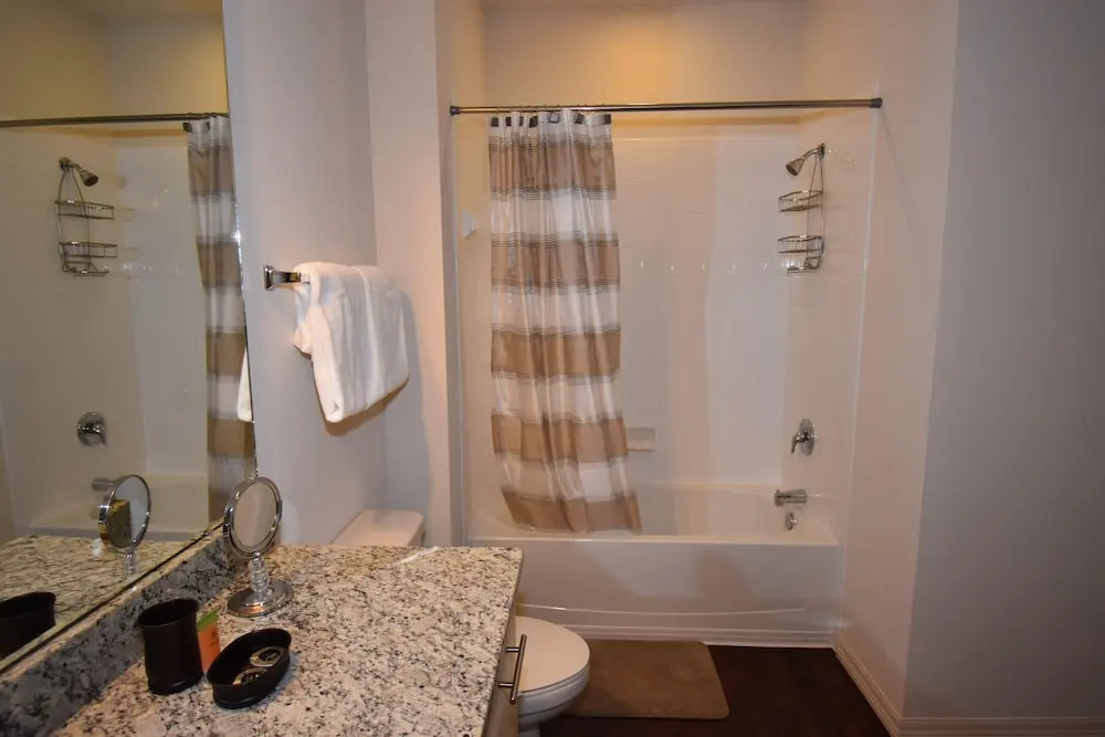 Nov Special W Lucaya 4bed 2 Bath ID: 256175