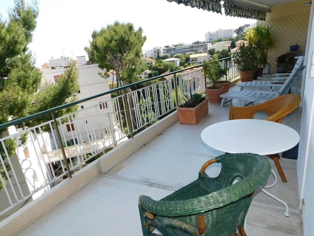 T4 Standing Cannes les Pins d'Alep