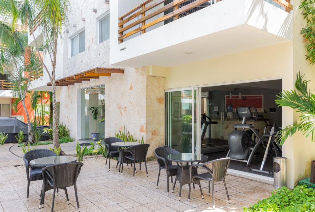 Stunning 3BR PH | Great Amenities & GYM | Best WiFi | 2 Stories