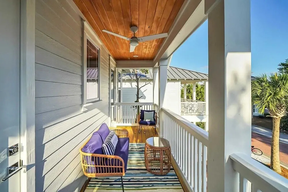 Amour La Mer by Avantstay Rooftop Patio, Pool Access, Walk to Beach