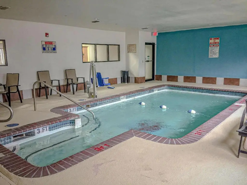 Motel 6-Woodway, TX
