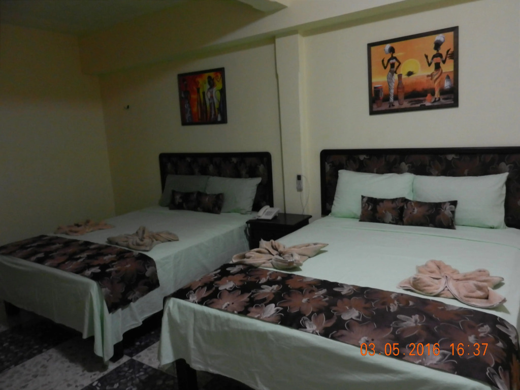 Hotel & Suites San José