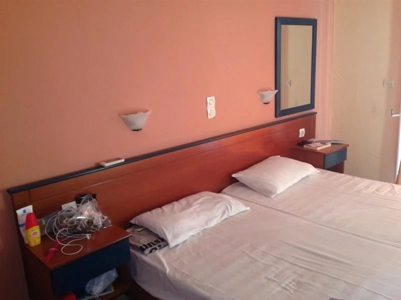 Hotel Pyrros
