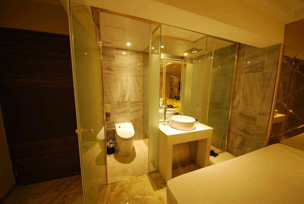Hotel BUTI &