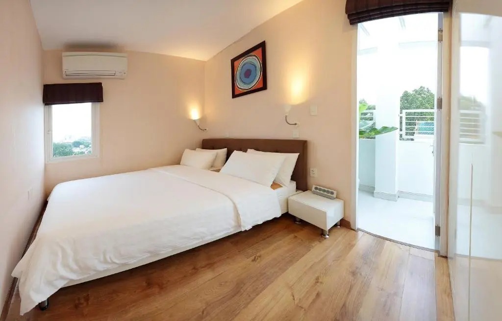Lucky Residence Suites Apartment